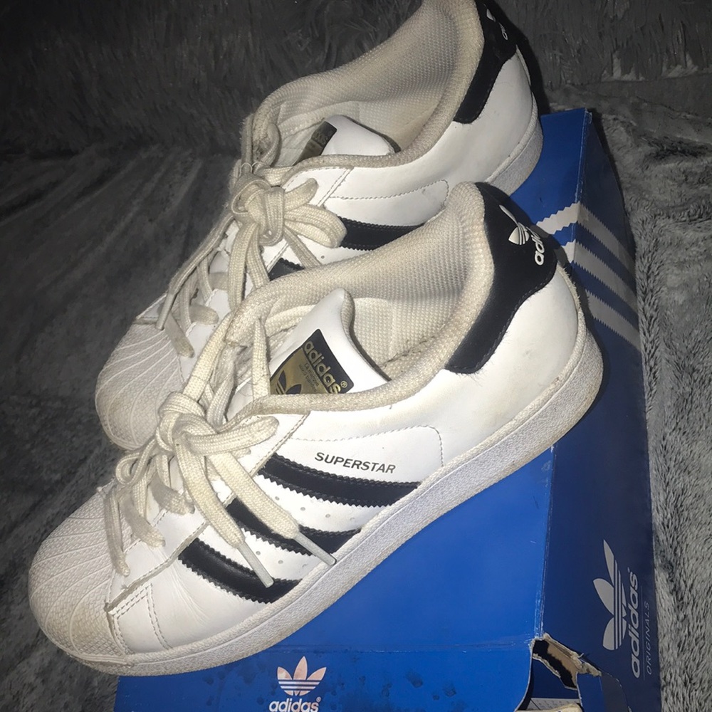 SUPERSTAR W - Picture 2 of 3